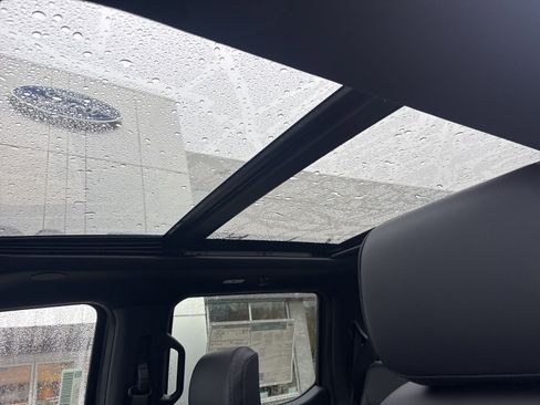 New 2025 Ford F150 Lariat w/ Equipment Group 502A High image 15