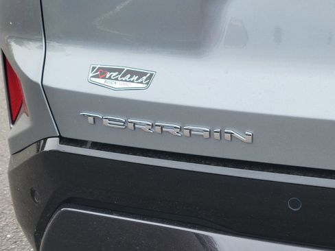 New 2026 GMC Terrain AT4 w/ Convenience Package III AWD/4WD image 12