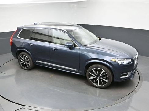 Used 2024 Volvo XC90 B5 Plus w/ Protection Package AWD/4WD image 43