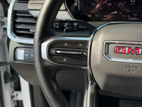 Used 2024 GMC Acadia Elevation AWD/4WD image 41
