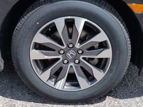 Used 2023 Honda Odyssey EX-L image 11