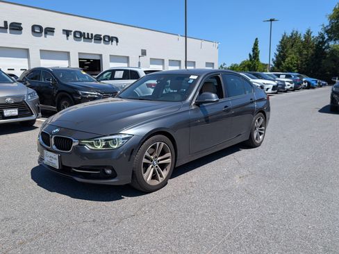 Used 2016 BMW 328i xDrive Sedan AWD/4WD image 6