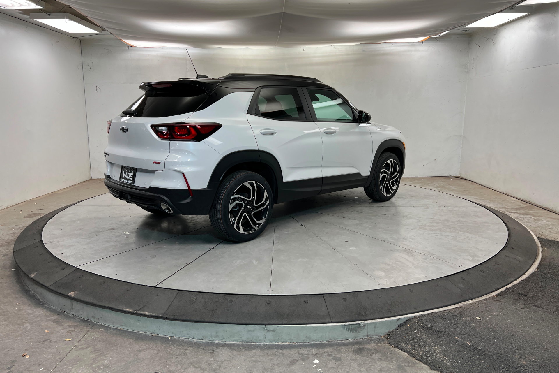 New 2026 Chevrolet TrailBlazer RS w/ Convenience Package AWD/4WD image 6