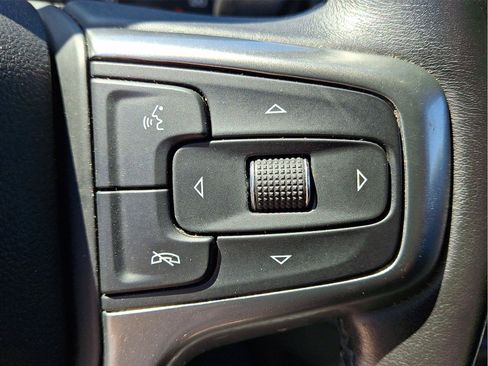 Used 2021 Chevrolet Silverado 1500 LT Trail Boss w/ Convenience Package II AWD/4WD image 23