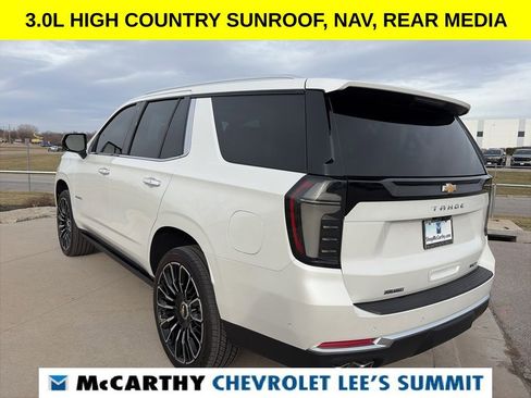 Used 2025 Chevrolet Tahoe High Country image 14