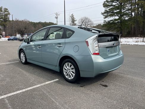 Used 2012 Toyota Prius Prime Plug-In Hybrid image 7