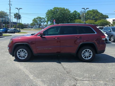 Used 2020 Jeep Grand Cherokee Laredo RWD image 7