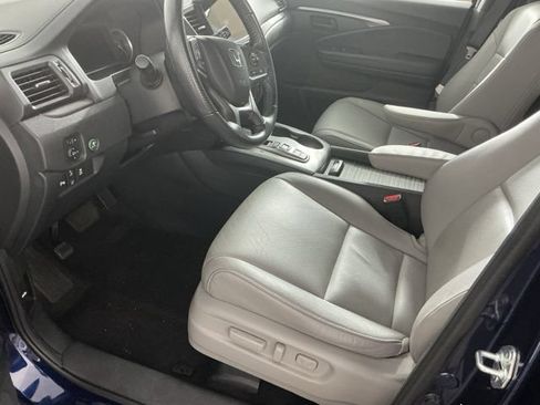 Used 2023 Honda Passport EX-L image 8
