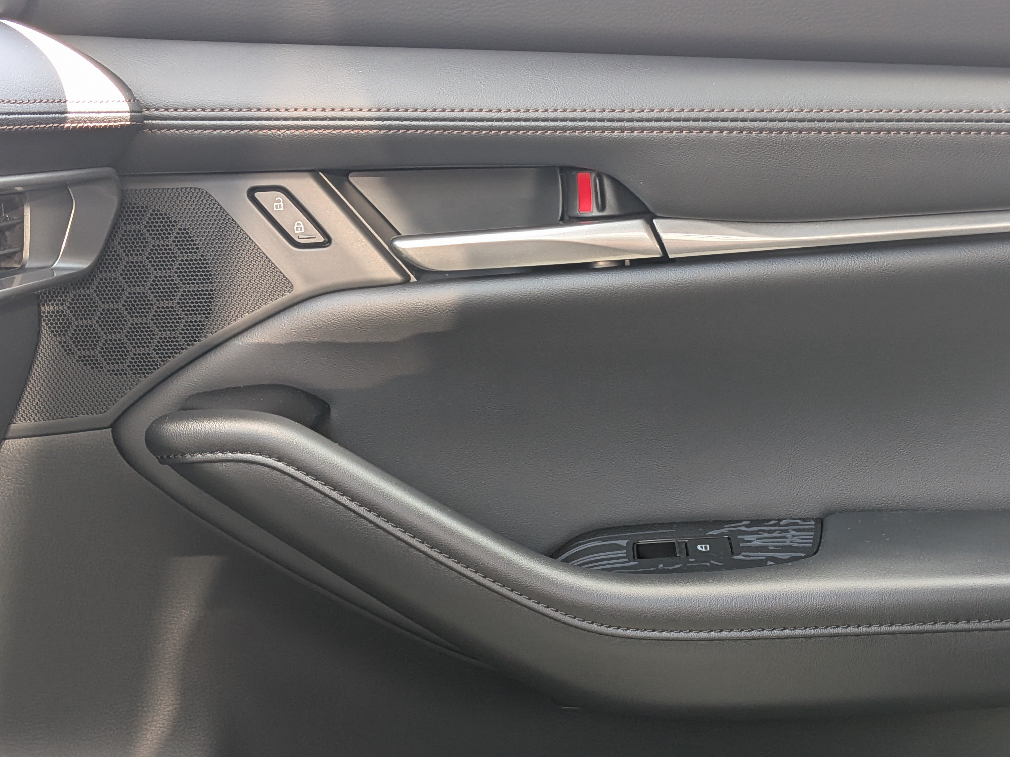 New 2026 MAZDA MAZDA3 s Sport FWD image 31