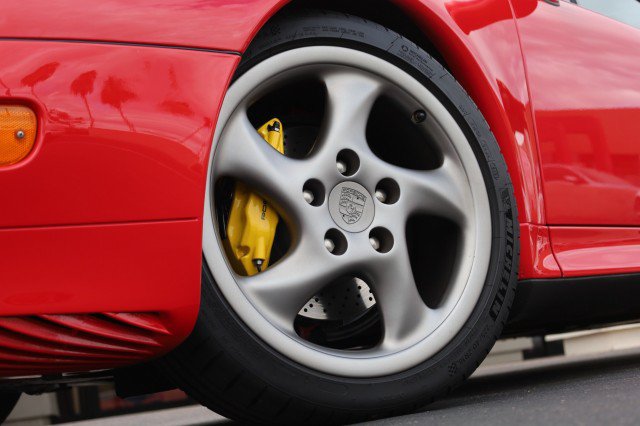 Used 1998 Porsche 911 GT3 RS image 48
