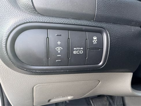 Used 2015 Kia Forte LX image 16