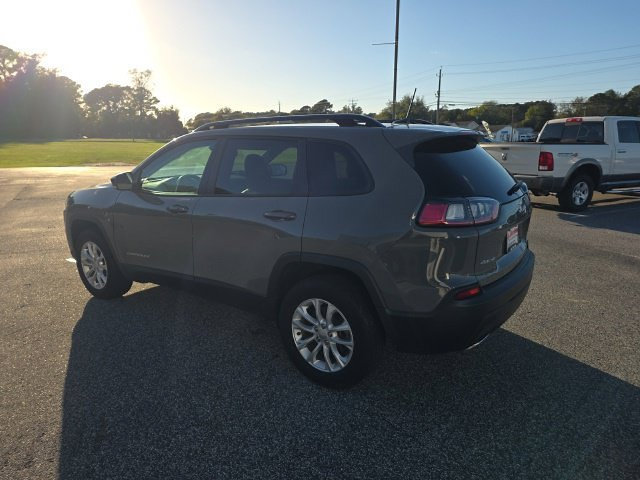 Used 2022 Jeep Cherokee Latitude Lux AWD/4WD image 9