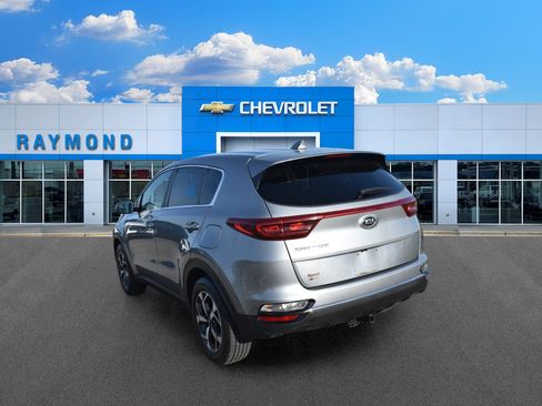 Used 2020 Kia Sportage LX w/ LX Popular Package AWD/4WD image 5