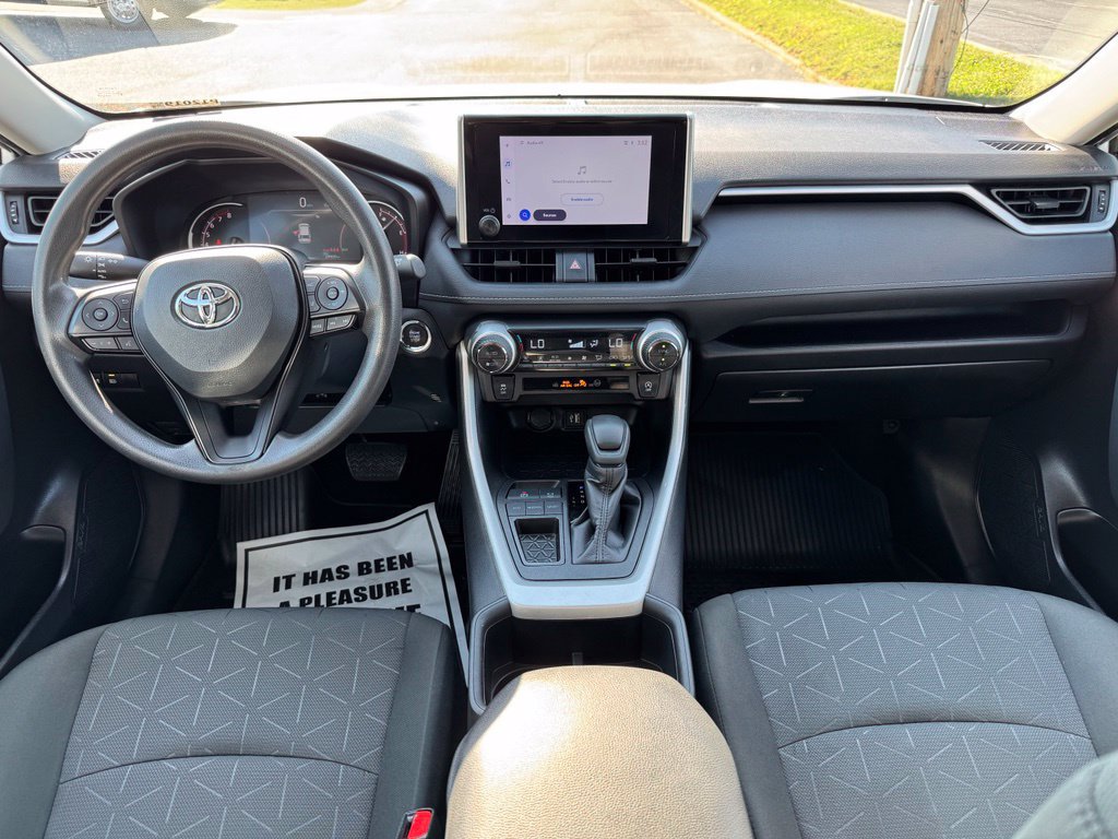 Used 2023 Toyota RAV4 XLE FWD image 17