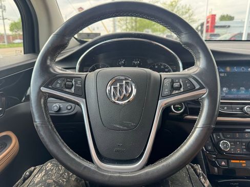 Used 2020 Buick Encore Essence w/ Experience Buick Package image 10