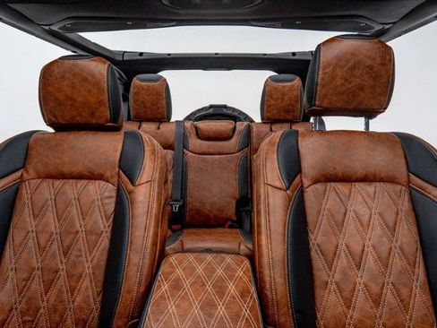 Used 2026 Jeep Wrangler Unlimited Sport image 3