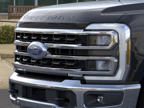 New 2025 Ford F250 King Ranch w/ Chrome Package AWD/4WD image 17