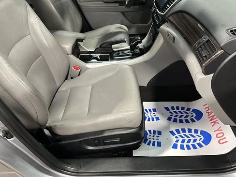 Used 2016 Honda Accord EX-L image 16