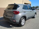 Certified 2021 Hyundai Venue SE image 4