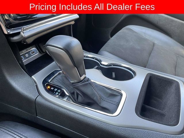 Used 2019 Jeep Grand Cherokee Altitude AWD/4WD image 33
