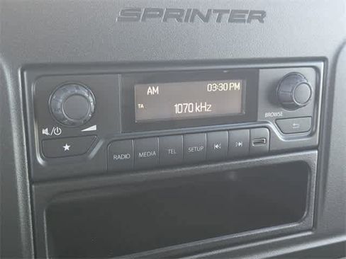 Used 2025 Mercedes-Benz Sprinter 2500 image 26
