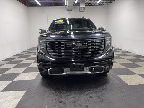 Used 2024 GMC Sierra 1500 Denali Ultimate AWD/4WD image 7