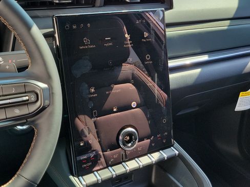 New 2026 GMC Terrain AT4 w/ Convenience Package III AWD/4WD image 29