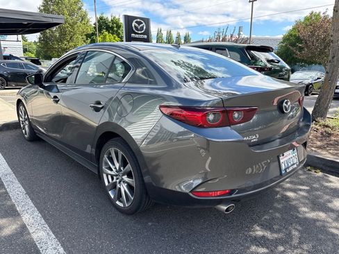 Used 2023 MAZDA MAZDA3 s AWD/4WD image 2