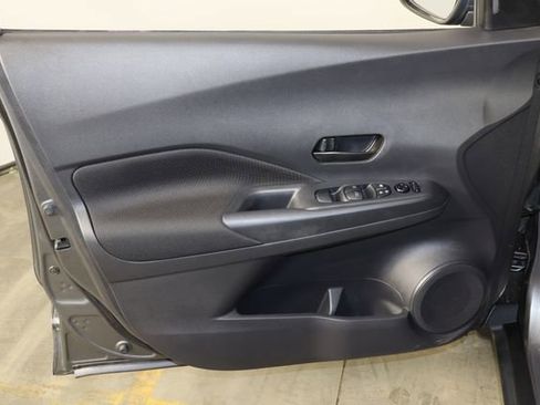 Used 2021 Nissan Kicks S FWD image 20