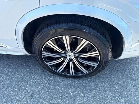 Used 2022 Volvo XC90 T6 Inscription w/ Advanced Package image 16