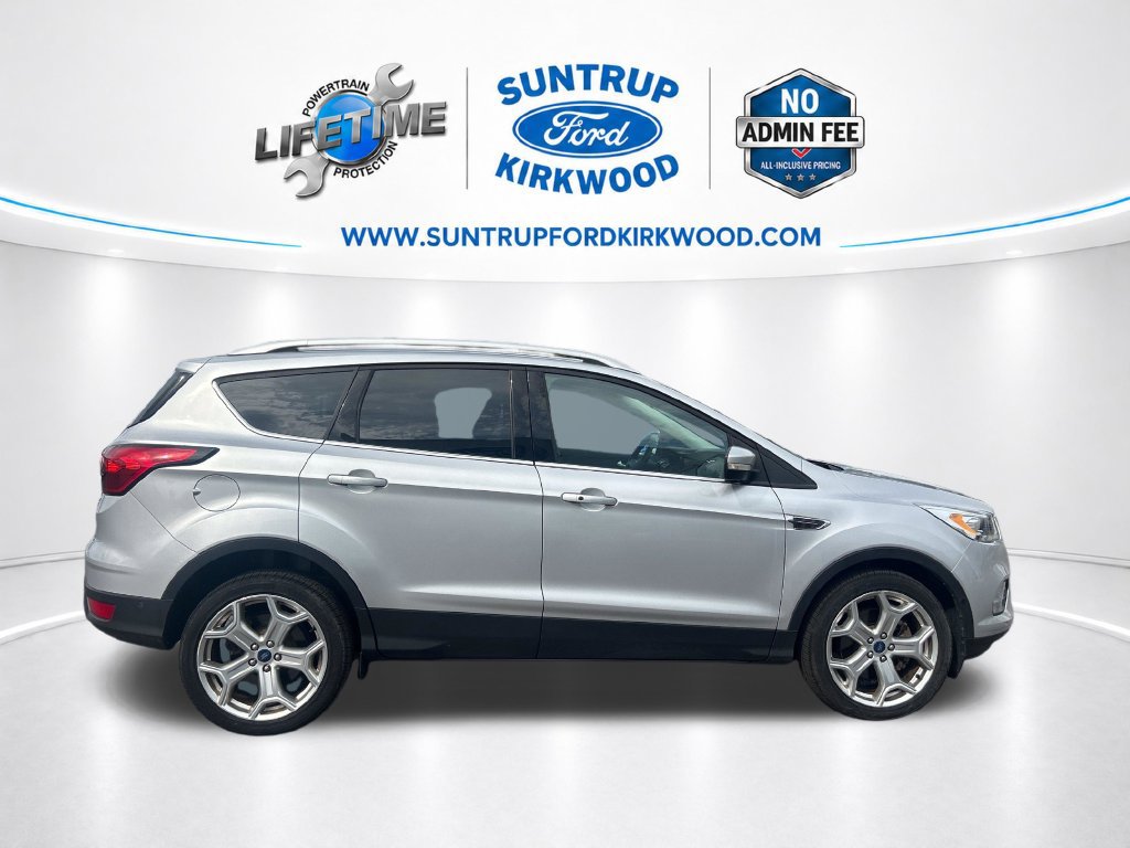 Used 2019 Ford Escape Titanium FWD image 8