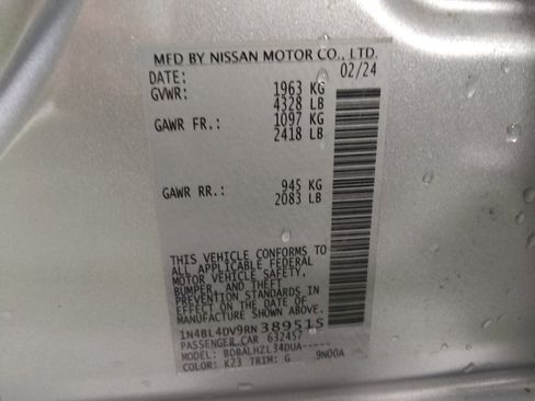 Used 2024 Nissan Altima 2.5 SV image 33