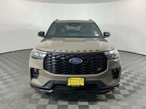 Used 2026 Ford Explorer ST w/ Sun And Sound Package AWD/4WD image 2