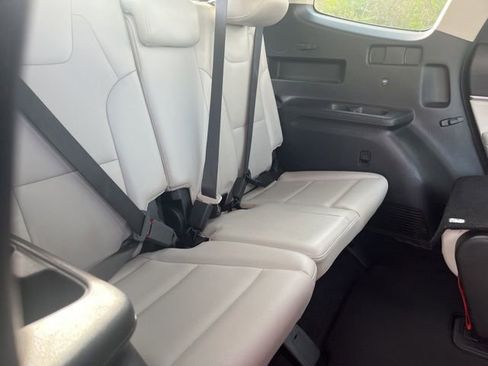 Used 2020 Kia Telluride S image 30