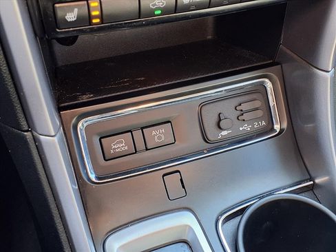 Used 2022 Subaru Ascent Limited w/ Technology Package image 14