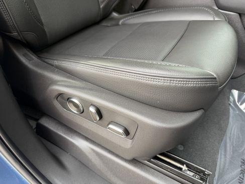 Used 2024 GMC Sierra 1500 Denali w/ Denali Reserve Package image 23