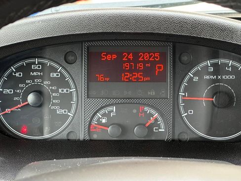 Used 2017 RAM ProMaster 2500 w/ Premium Appearance Group image 31