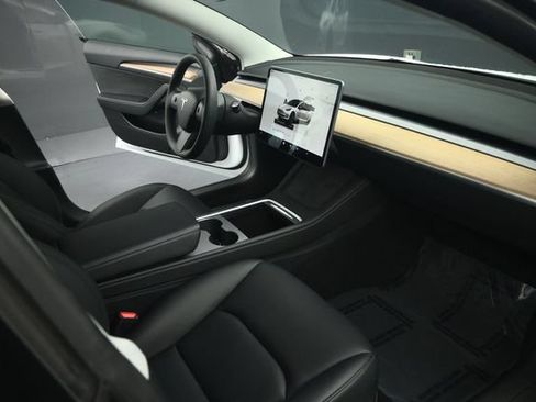 Used 2023 Tesla Model 3 Standard Range RWD image 54