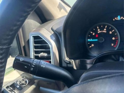 Used 2018 Ford F150 XLT w/ Equipment Group 301A Mid AWD/4WD image 19