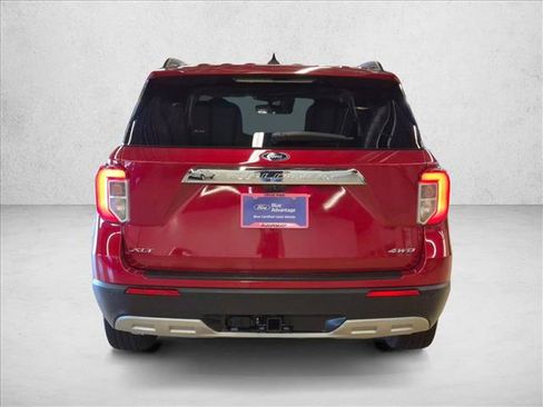 Certified 2023 Ford Explorer XLT w/ Equipment Group 202A AWD/4WD image 6