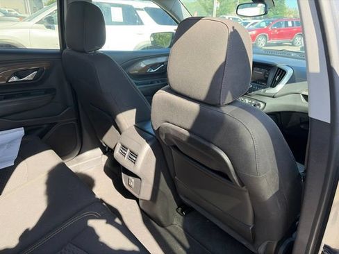 Used 2019 GMC Terrain SLE w/ Driver Convenience Package AWD/4WD image 15