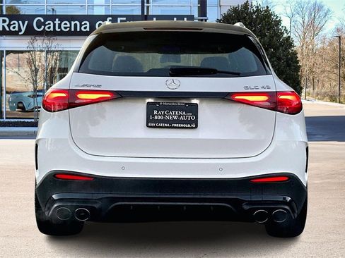 Certified 2025 Mercedes-Benz GLC 43 AMG 4MATIC image 4