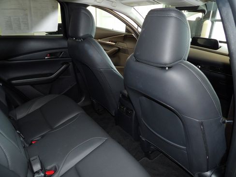 Certified 2023 MAZDA CX-30 AWD 2.5 S w/ Preferred Package image 16