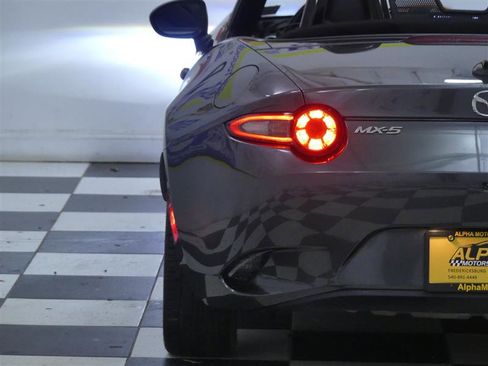 Used 2019 MAZDA MX-5 Miata Grand Touring image 29
