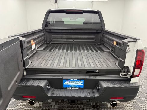 Used 2025 Honda Ridgeline Sport+ image 12