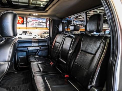 Used 2019 Ford F250 Lariat w/ Lariat Ultimate Package image 35