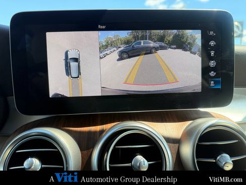 Certified 2022 Mercedes-Benz GLC 300 4MATIC image 33