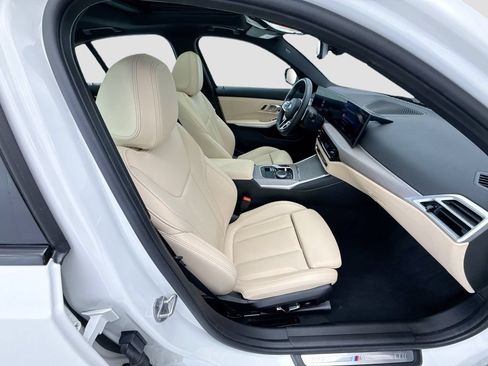 Used 2026 BMW 330i Sedan w/ M Sport Package RWD image 19
