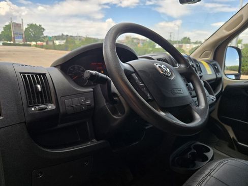 Used 2018 RAM ProMaster 2500 image 10