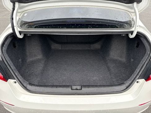 Used 2019 Honda Accord EX image 13